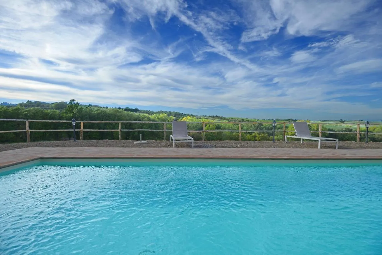 Podere Le Crete Montepulciano 0*,